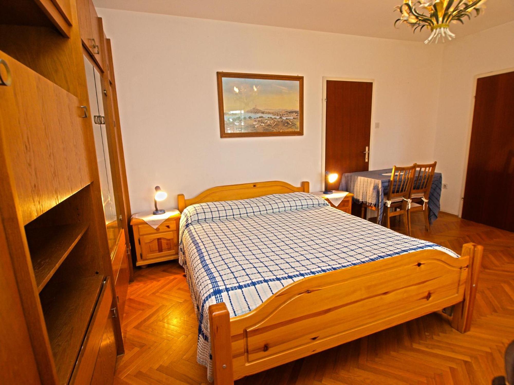 Rooms Milan 1370 Rovinj Exterior photo