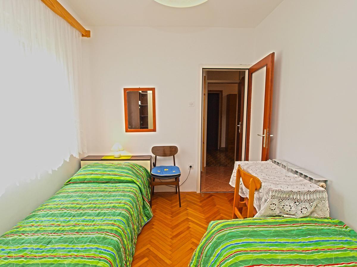 Rooms Milan 1370 Rovinj Exterior photo