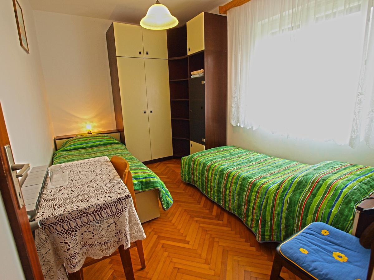 Rooms Milan 1370 Rovinj Exterior photo